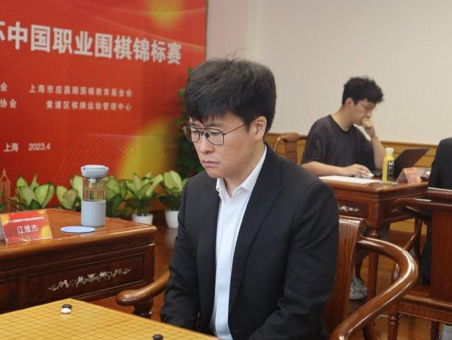国产成人狂喷潮在线观看2345