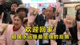 少妇被捆绑吊起来玩p